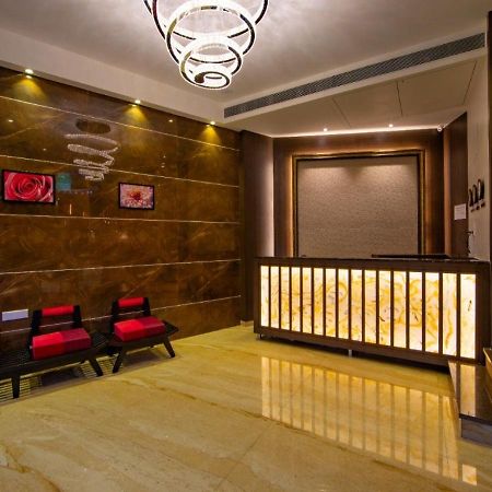 Hotel Laxvas Thane Exterior foto
